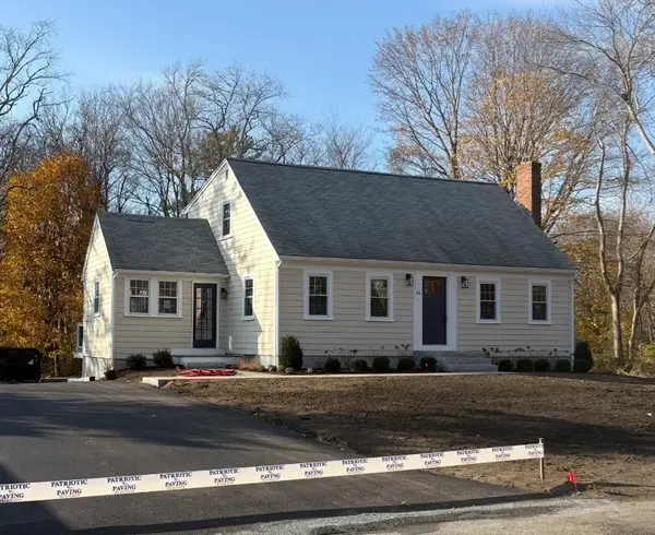 26 Reed St, Hanson, MA 02341