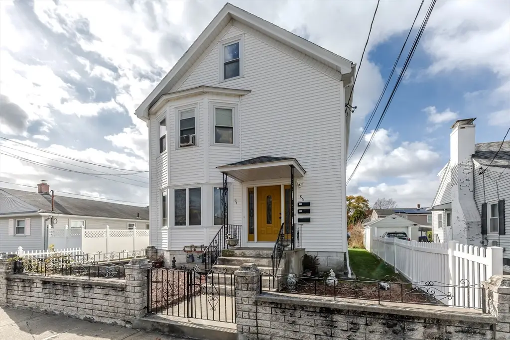 84 Bellevue Ave, Pawtucket, RI 02861 - Image #1