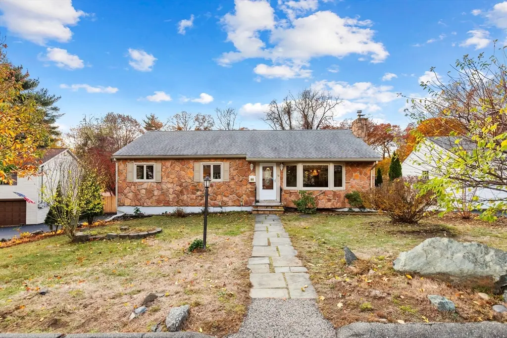 10 Apache Trl, Medford, MA 02155 - Image #1