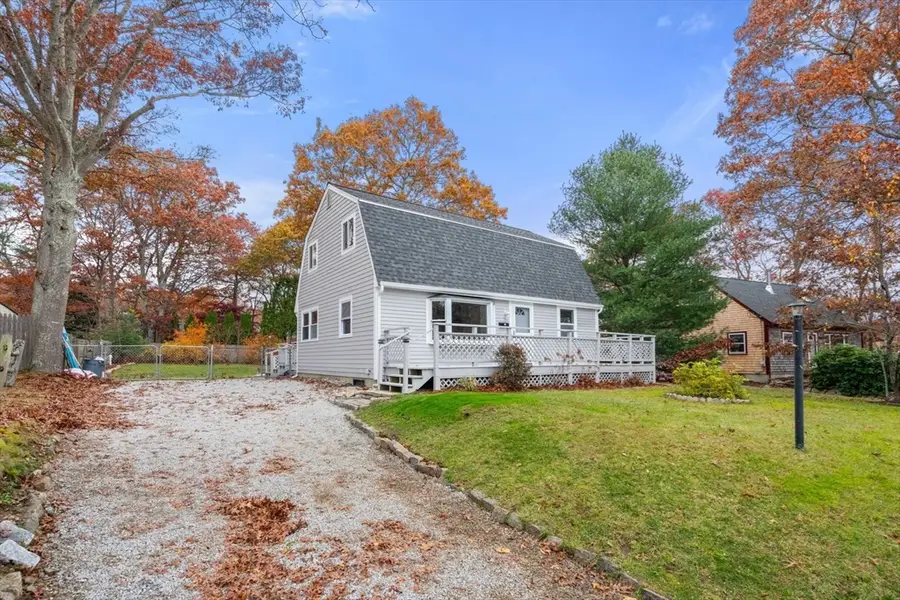 130 Old Barnstable Rd, Falmouth Town, MA 02536 - Image #2