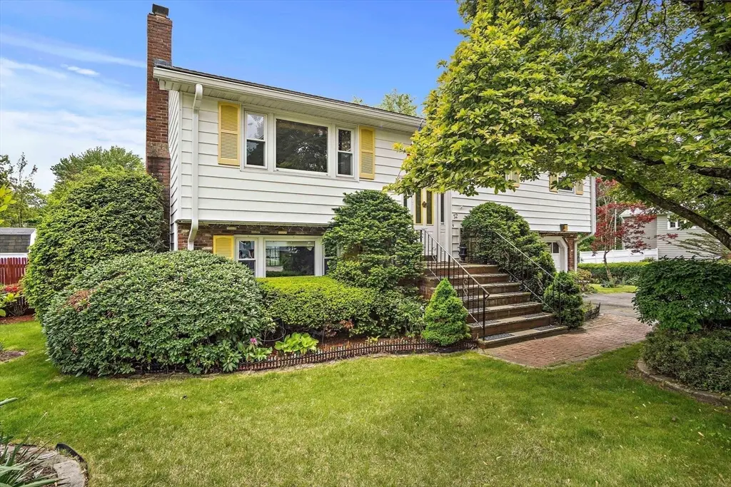 12 Cassidy Drive, Woburn, MA 01801 - Image #1