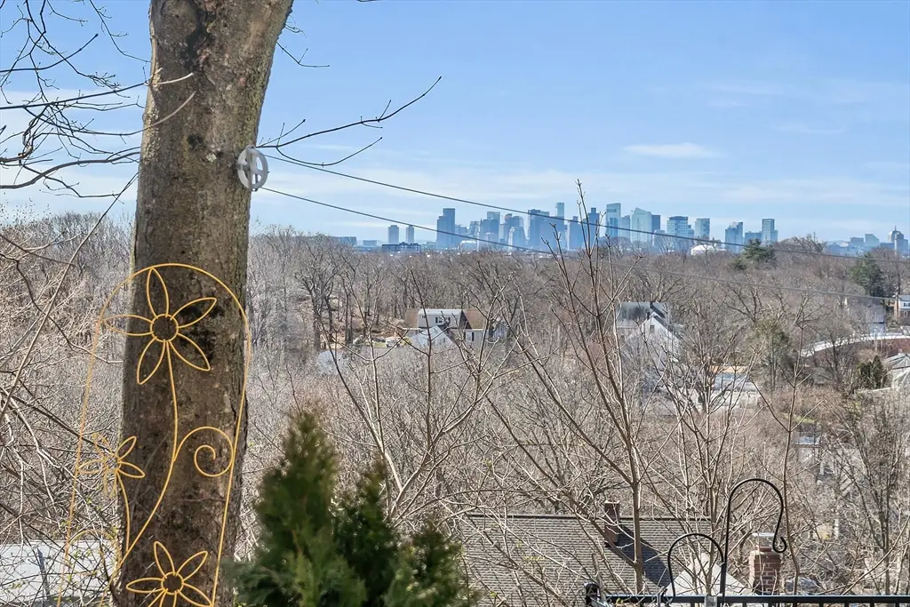 31 Temple St, Melrose, MA 02176 - Image #1