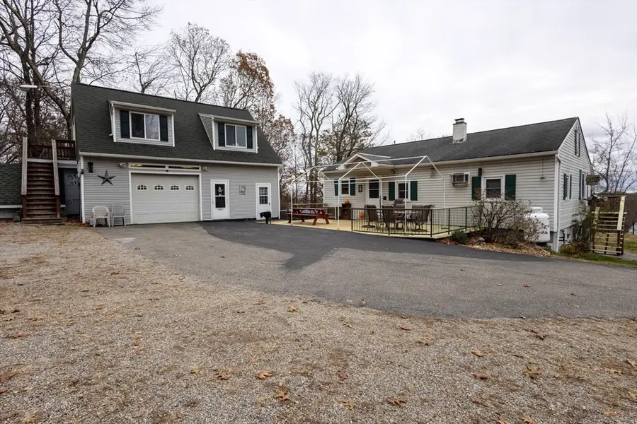 664 Stafford St, Rochdale, MA 01542 - Image #2