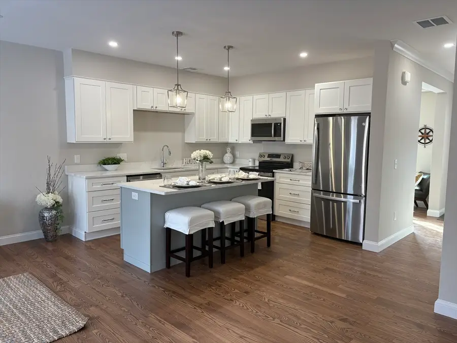 26 Danielles Way, Worcester, MA 01606 - Image #2