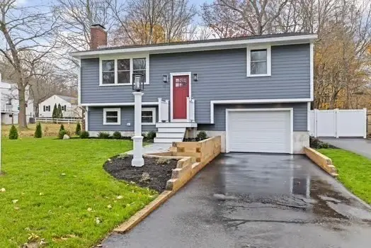 35 Dana St, Whitman, MA 02382 - Image #2