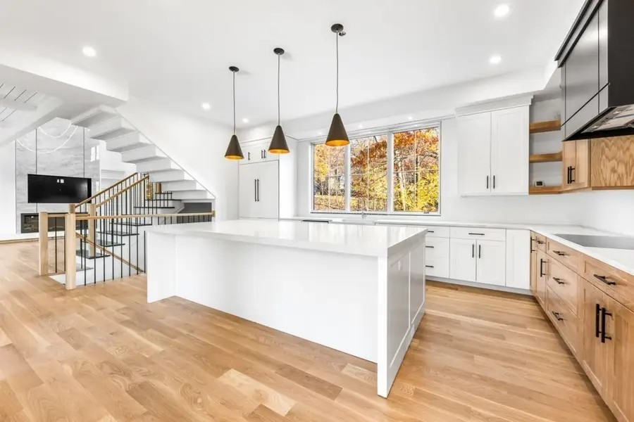 12 Hill Street, Needham, MA 02494 - Image #2