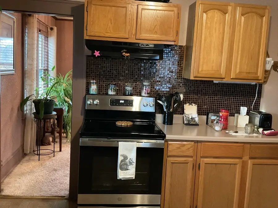 9 Montgomery Street, Westfield, MA 01085 - Image #3