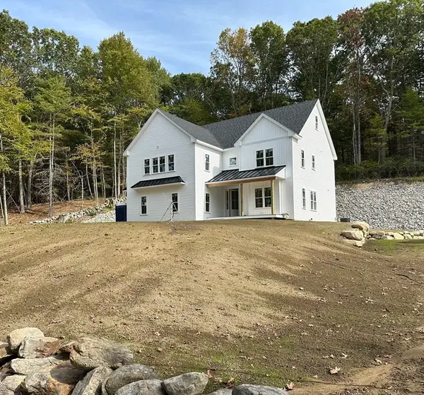 171 Upper Gore Road, Webster, MA 01570