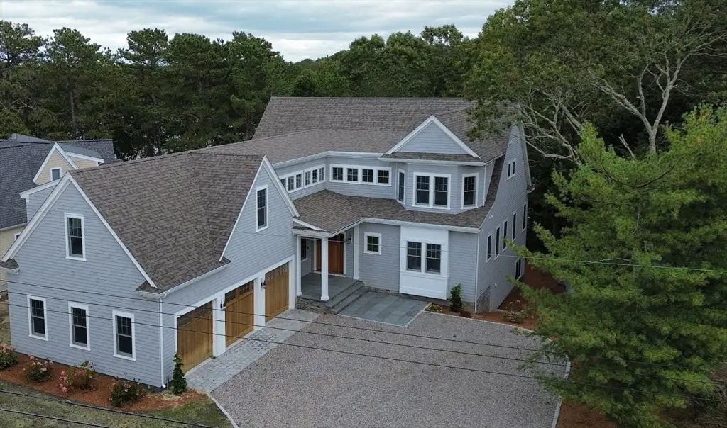 28 Quaker Run, Mashpee, MA 02649 - Image #1