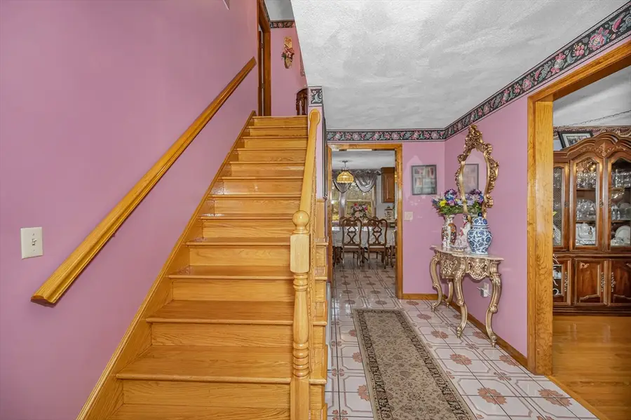 80 Sesame Street, Tewksbury, MA 01876 - Image #2