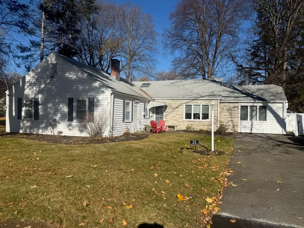 22 Nightingale Path, Newton, MA 02459 - Image #1