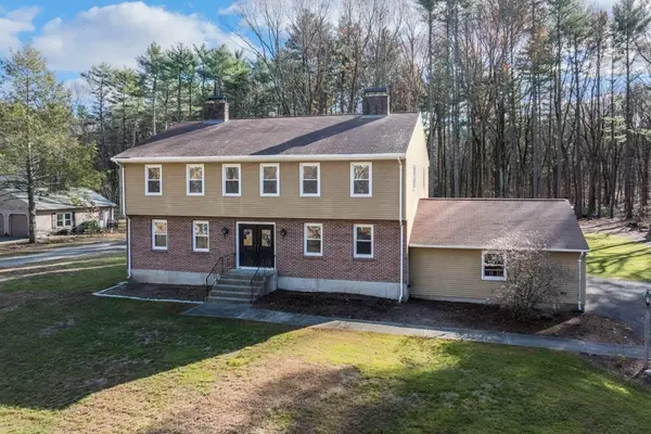 146-148 Kilburn Street, Lunenburg, MA 01462