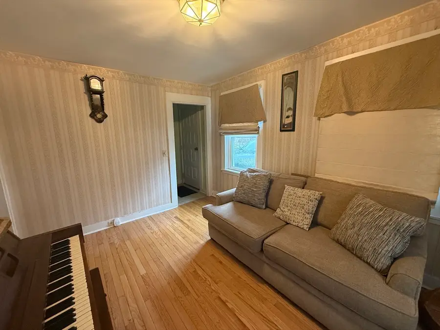 287 Bacon St, Natick, MA 01760 - Image #3