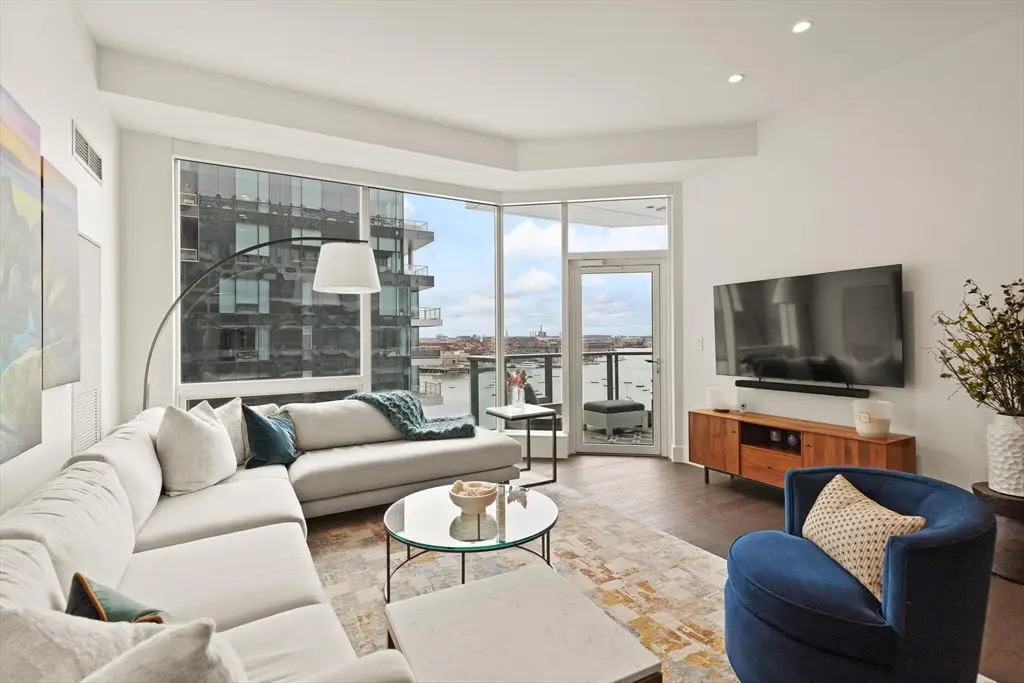 50 Liberty Dr #11L, Boston, MA 02210 - Image #1