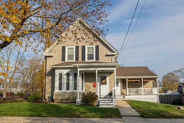 20 Elm Pl, Whitman, MA 02382