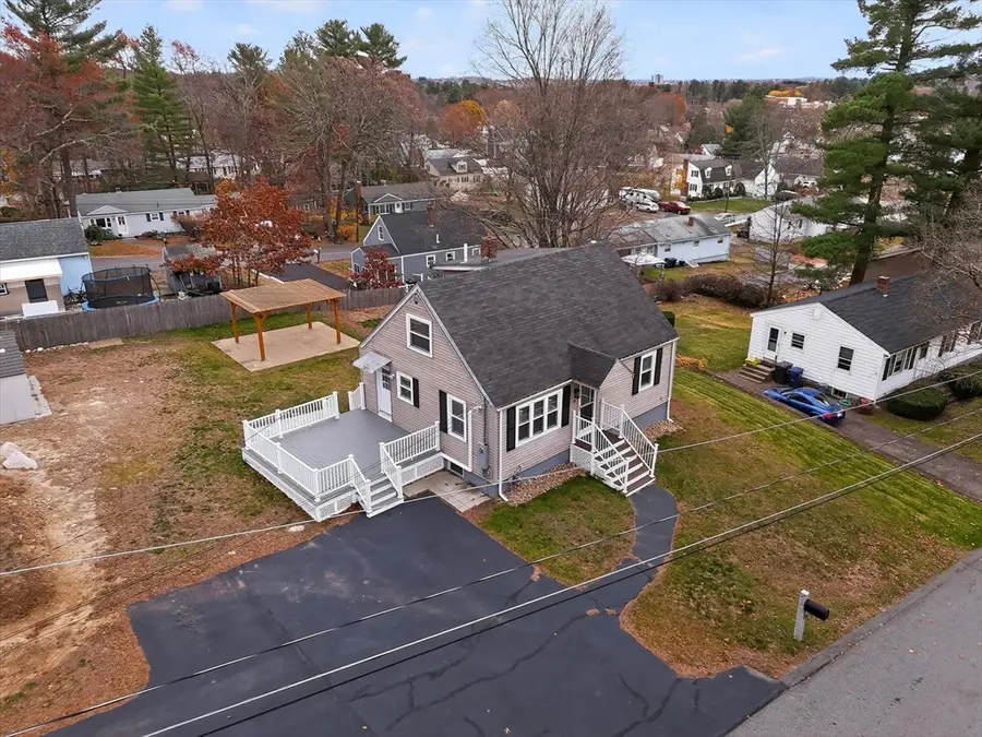 35 Camilla Ave, Dracut, MA 01826 - Image #2