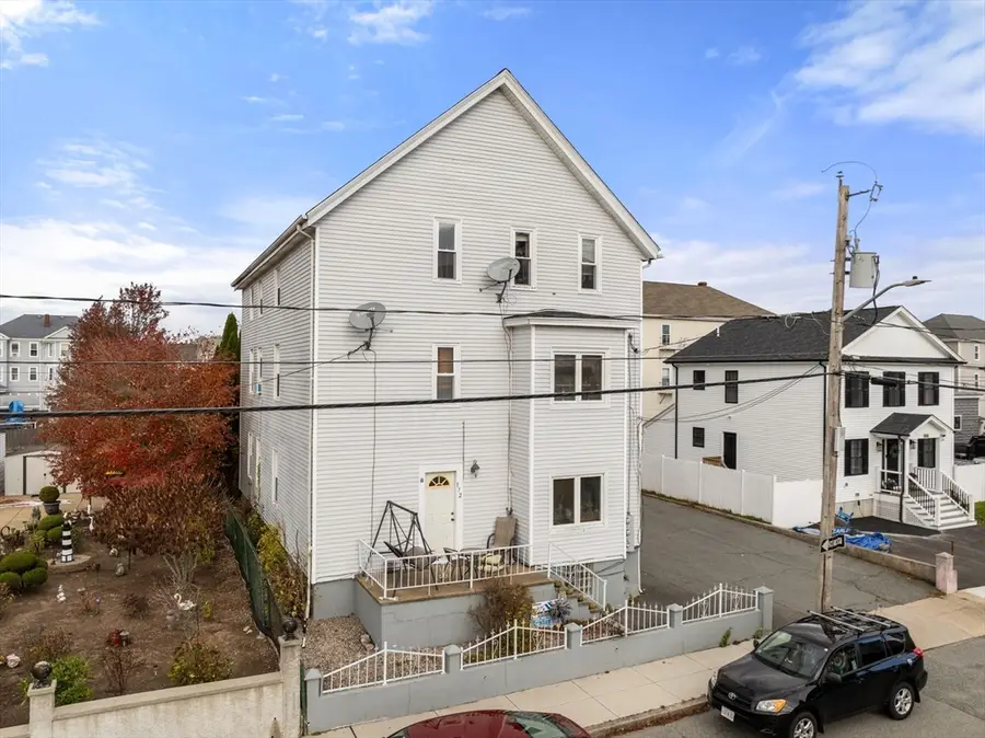 172 Earle St, Fall River, MA 02723 - Image #2
