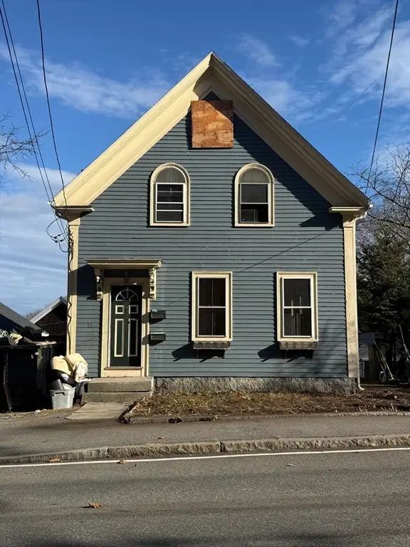 15 Granite St, Rockport, MA 01966 - Image #1