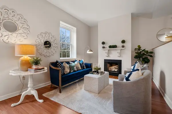 100 Parks St #32, Duxbury, MA 02332