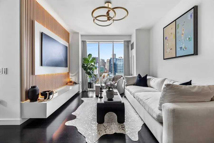 150 Seaport Blvd #14B, Boston, MA 02210 - Image #3