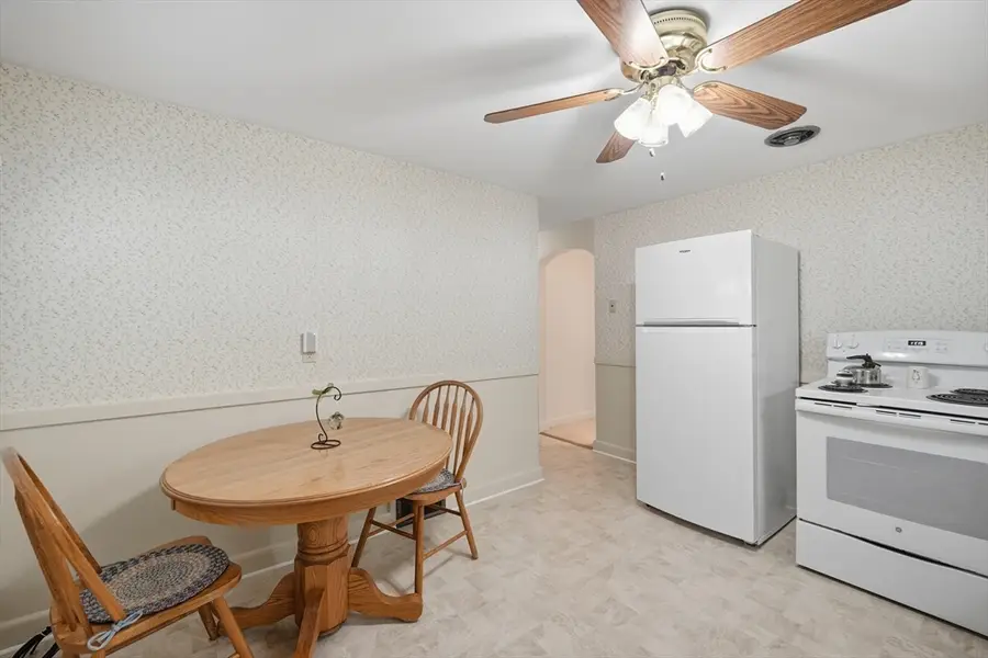 246 El Paso St, Springfield, MA 01104 - Image #3