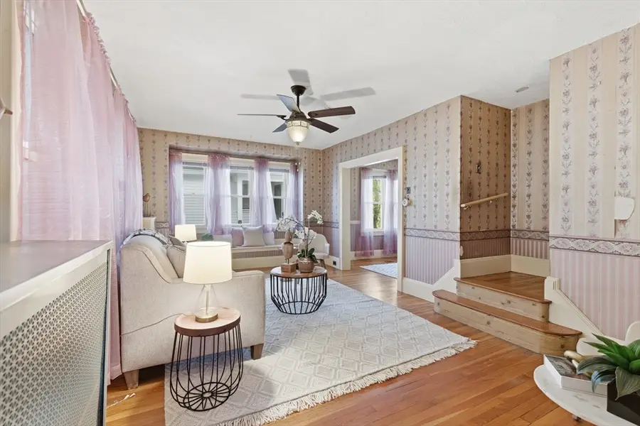 284 Beacon St, Lowell, MA 01850 - Image #3