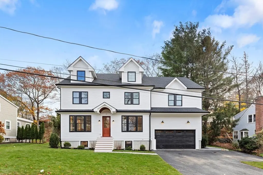 19 Town Way, Winchester, MA 01890 - Image #1