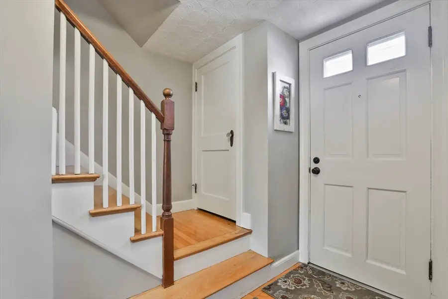 10 Converse St, Wakefield, MA 01880 - Image #2