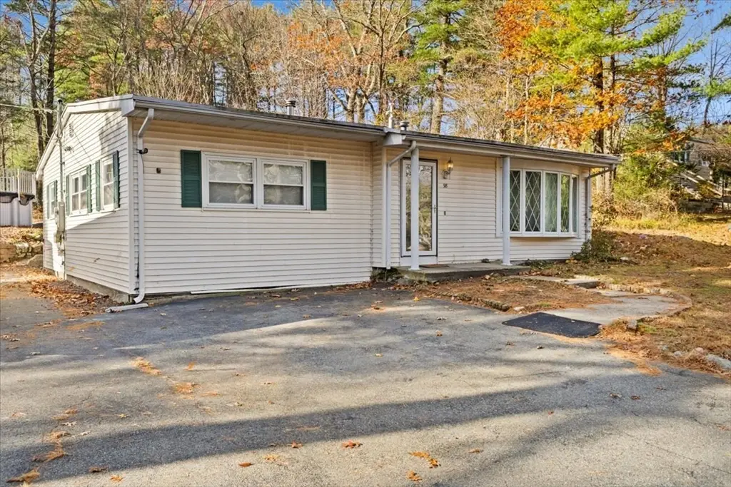 98 Glen Echo Blvd, Stoughton, MA 02072 - Image #1