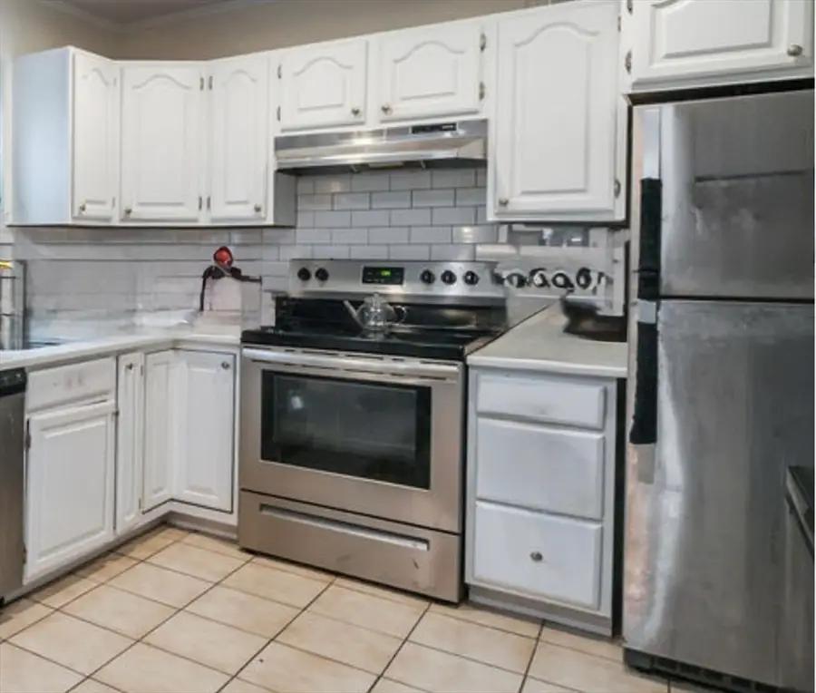 548 Centre Street #5, Newton, MA 02458 - Image #3