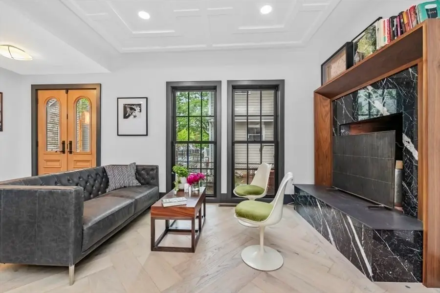 208 Windsor St, Cambridge, MA 02139 - Image #3