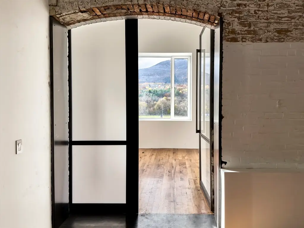 520 State Road #402, North Adams, MA 01247 - Image #1