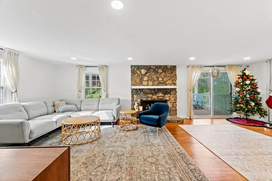 73 Butterworth Dr, Attleboro, MA 02703 - Image #3