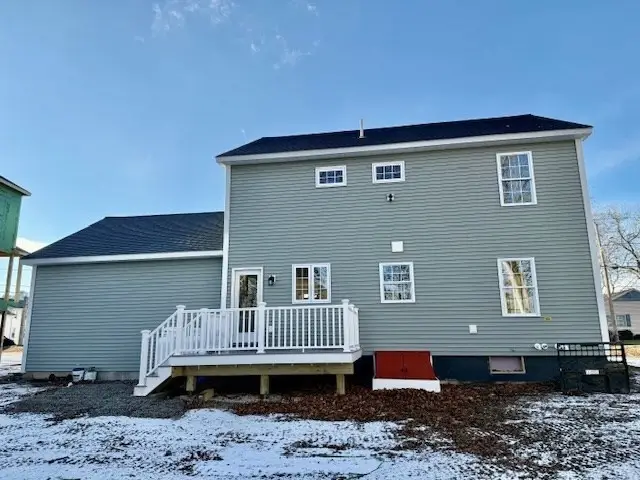 38 Colonial Rd, Webster, MA 01570 - Image #2