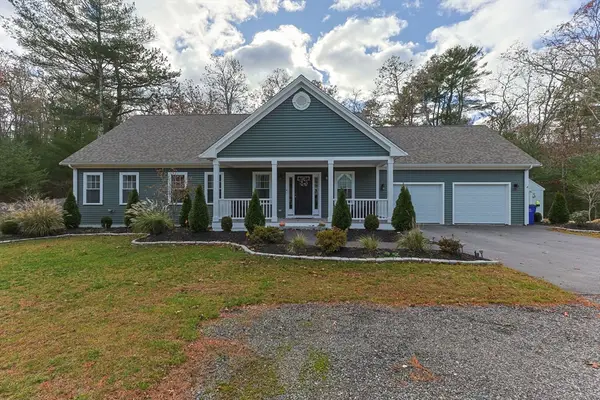 85 Waterhouse Rd, Bourne, MA 02532