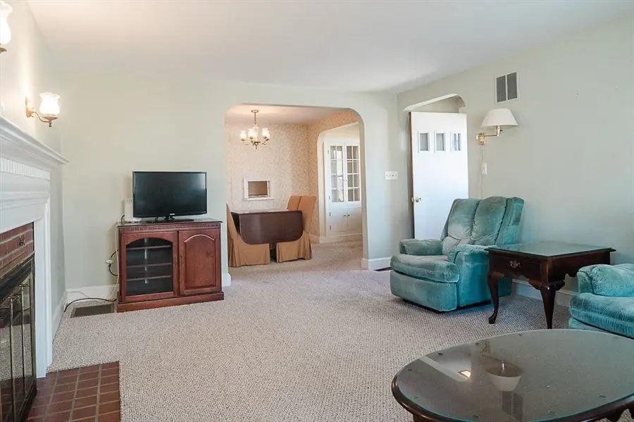 7 Park St., Hamilton, MA 01982 - Image #2