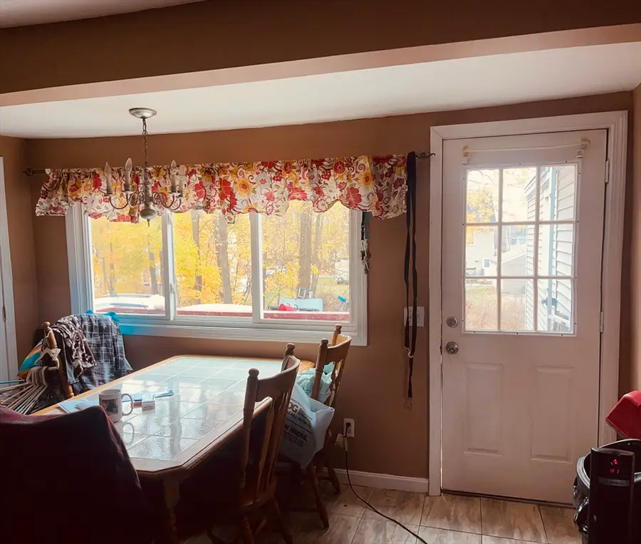 10 Edwards St, Dracut, MA 01826 - Image #2