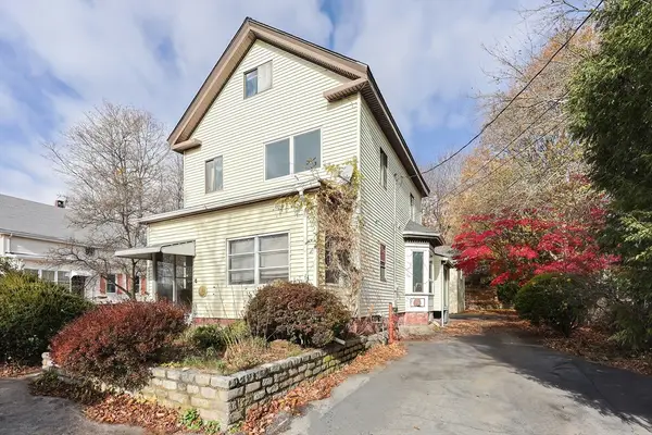 8 Walnut St, Stoneham, MA 02180