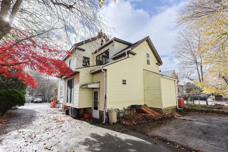 8 Walnut St, Stoneham, MA 02180 - Image #2