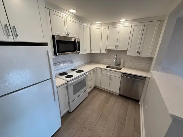 21 Warren #2-4, Waltham, MA 02453