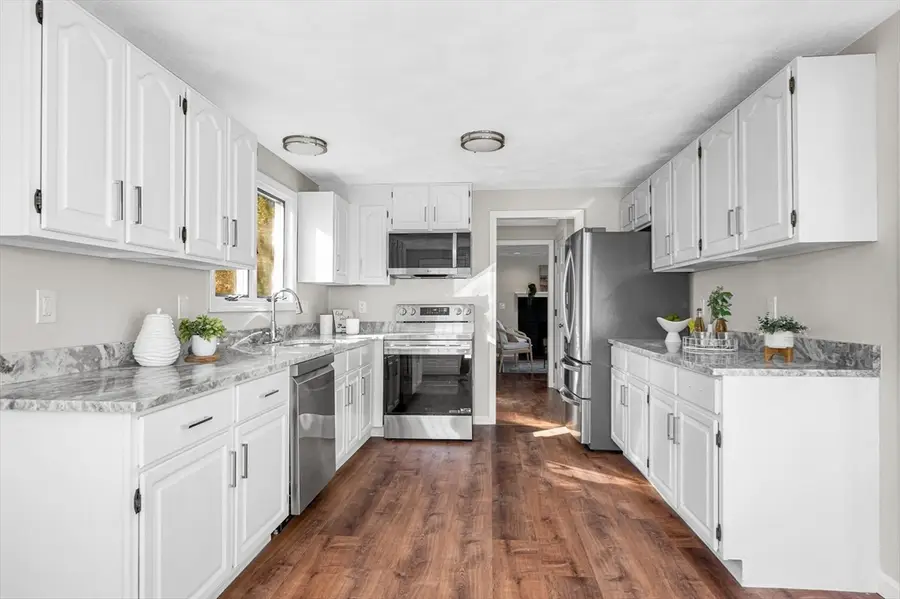 92 Milner St, Waltham, MA 02451 - Image #2