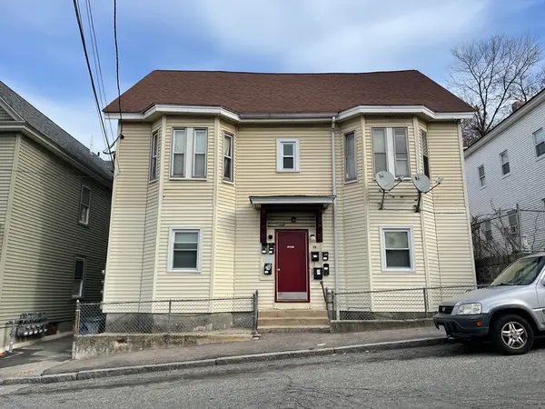 28 Grand St, Lowell, MA 01851