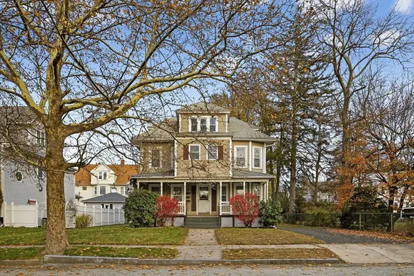 95 Washington St, Chicopee, MA 01020