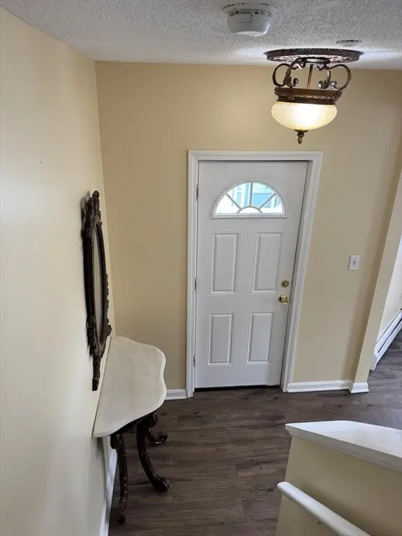 29 Willow St #B, Lawrence, MA 01841 - Image #2