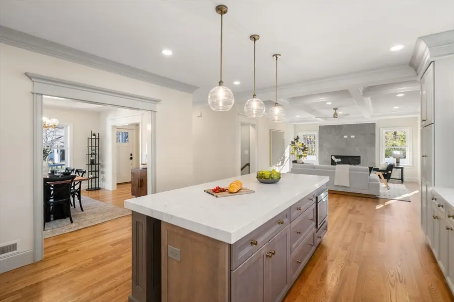 29 Shepard Ct, Winchester, MA 01890 - Image #3