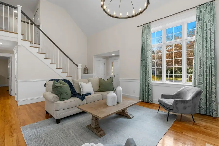 25 Daybreak Ln, Hyannis, MA 02601 - Image #3