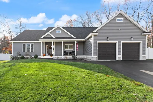 44 Methuen Road, Dracut, MA 01826