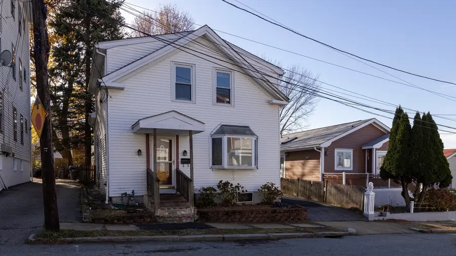 185 Lippitt St, Providence, RI 02906 - Image #2