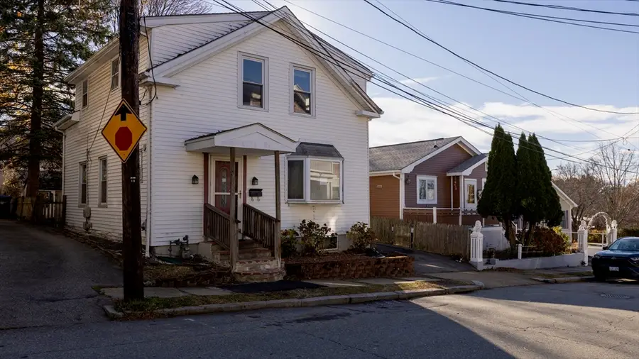 185 Lippitt St, Providence, RI 02906 - Image #3