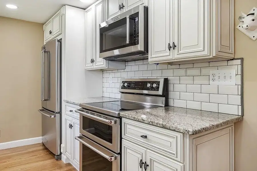 333 Berlin Rd, Marlborough, MA 01752 - Image #3